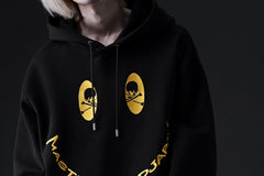 Load image into Gallery viewer, mastermind JAPAN SWEAT HOODIE / FACE LOGO (BLACK)