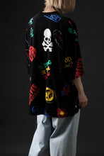画像をギャラリービューアに読み込む, mastermind JAPAN ALL-OVER DESIGN VELOUR TEE / BOXY FIT (MULTI)