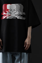 Load image into Gallery viewer, mastermind JAPAN MOVING SKULL TEE / BOXY FIT (BLACK)