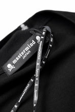 Load image into Gallery viewer, mastermind JAPAN MOVING SKULL TEE / BOXY FIT (BLACK)