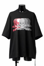Load image into Gallery viewer, mastermind JAPAN MOVING SKULL TEE / BOXY FIT (BLACK)
