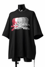 Load image into Gallery viewer, mastermind JAPAN MOVING SKULL TEE / BOXY FIT (BLACK)