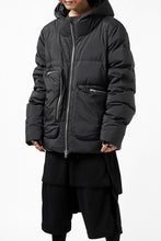 画像をギャラリービューアに読み込む, thomkrom RADICAL POCKET DOWN JACKET (BLACK)