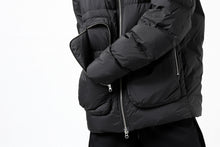 画像をギャラリービューアに読み込む, thomkrom RADICAL POCKET DOWN JACKET (BLACK)