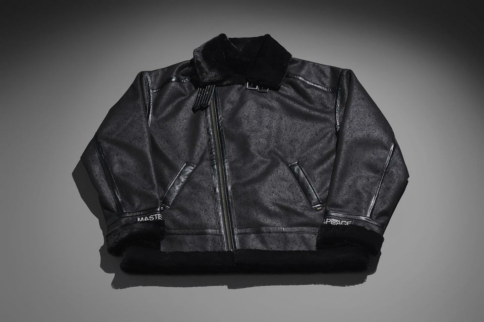 画像をギャラリービューアに読み込む, mastermind WORLD x ALPHA INDUSTRIES SYNTHETIC MOUTON HEAVY JACKET (BLACK)