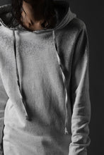 画像をギャラリービューアに読み込む, thomkrom PAINT DYED PULL OVER PARKA / OVER LOCKED (OFF WHITE)