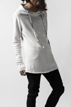 画像をギャラリービューアに読み込む, thomkrom PAINT DYED PULL OVER PARKA / OVER LOCKED (OFF WHITE)