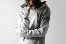 画像をギャラリービューアに読み込む, thomkrom PAINT DYED PULL OVER PARKA / OVER LOCKED (OFF WHITE)