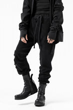 画像をギャラリービューアに読み込む, thomkrom RADICAL POCKETS EASY TROUSERS / SOFT FROTTEE (BLACK)