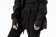 画像をギャラリービューアに読み込む, thomkrom RADICAL POCKETS EASY TROUSERS / SOFT FROTTEE (BLACK)