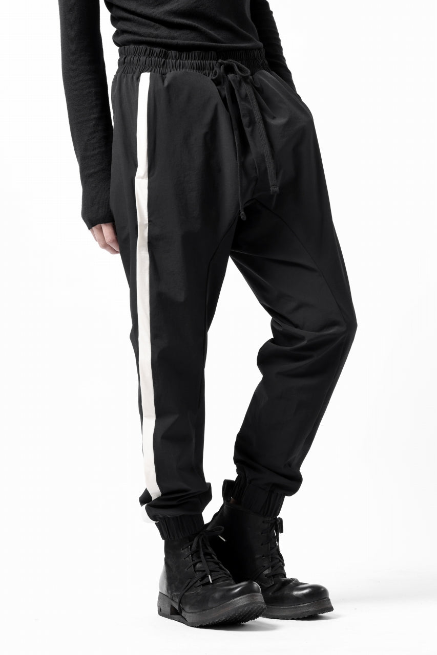 画像をギャラリービューアに読み込む, thom/krom SIDE LINE JOGGER PANTS / ELASTIC NYLON (BLACK)