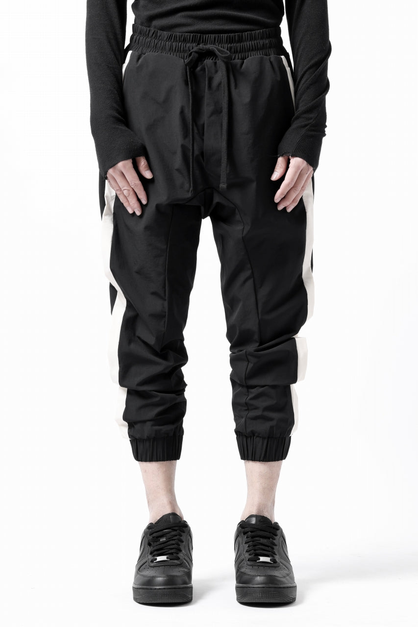 画像をギャラリービューアに読み込む, thom/krom SIDE LINE JOGGER PANTS / ELASTIC NYLON (BLACK)
