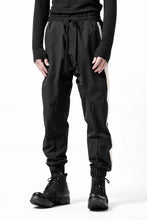 画像をギャラリービューアに読み込む, thom/krom SIDE LINE JOGGER PANTS / ELASTIC NYLON (BLACK)