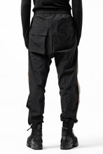 画像をギャラリービューアに読み込む, thom/krom SIDE LINE JOGGER PANTS / ELASTIC NYLON (BLACK)