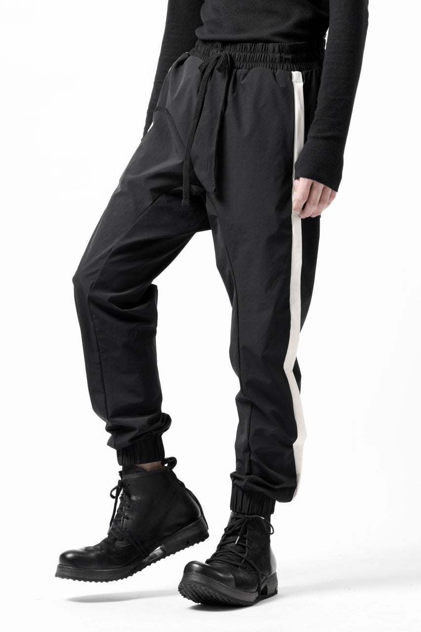 画像をギャラリービューアに読み込む, thom/krom SIDE LINE JOGGER PANTS / ELASTIC NYLON (BLACK)