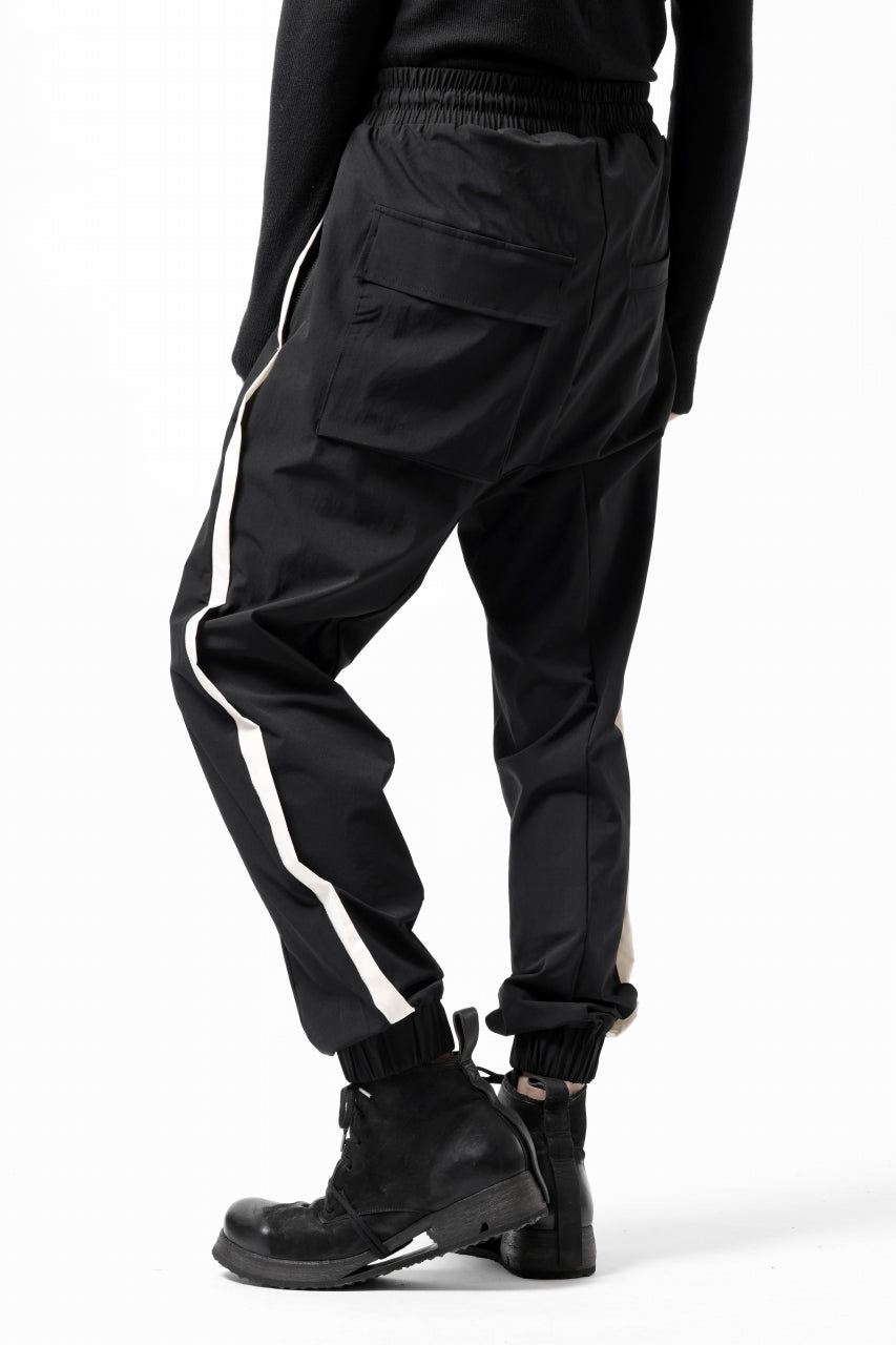 画像をギャラリービューアに読み込む, thom/krom SIDE LINE JOGGER PANTS / ELASTIC NYLON (BLACK)