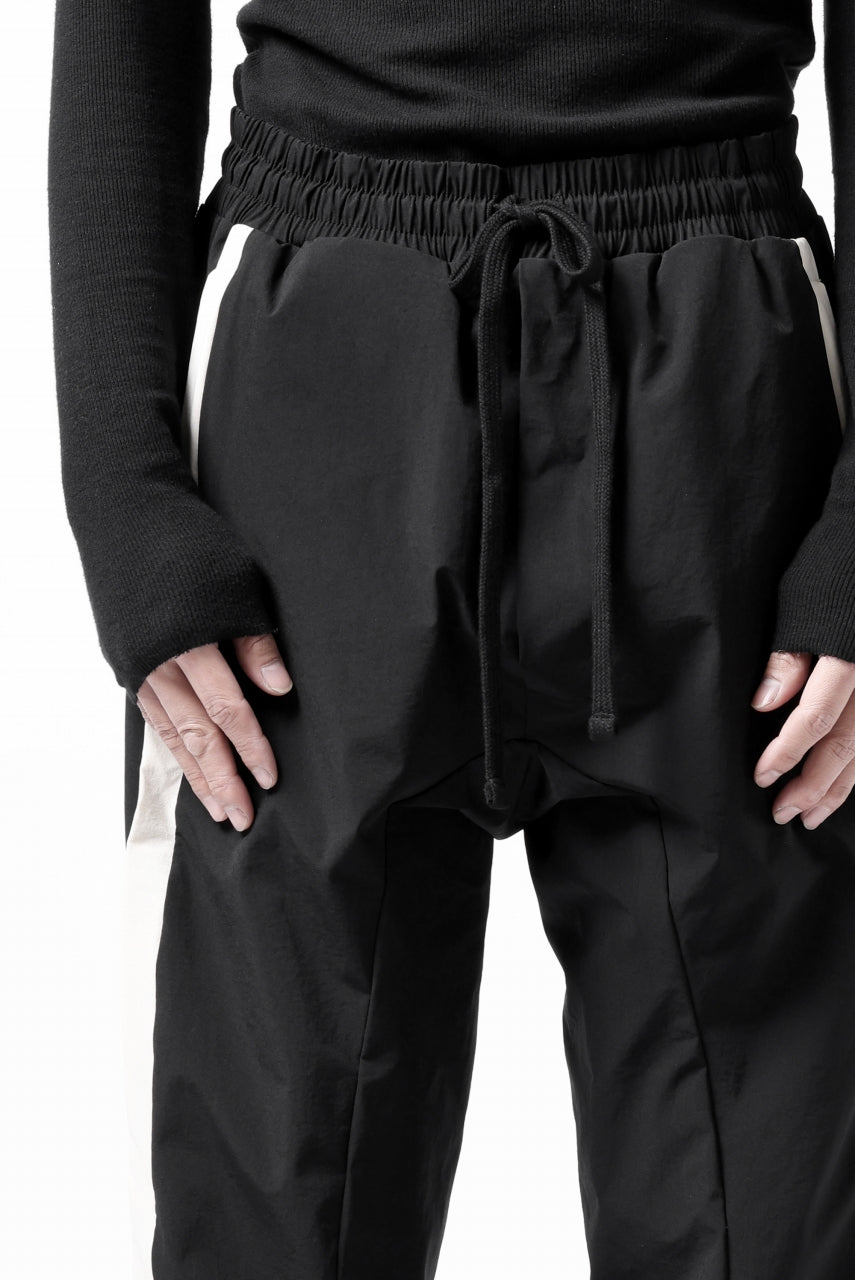 画像をギャラリービューアに読み込む, thom/krom SIDE LINE JOGGER PANTS / ELASTIC NYLON (BLACK)