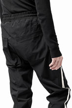画像をギャラリービューアに読み込む, thom/krom SIDE LINE JOGGER PANTS / ELASTIC NYLON (BLACK)