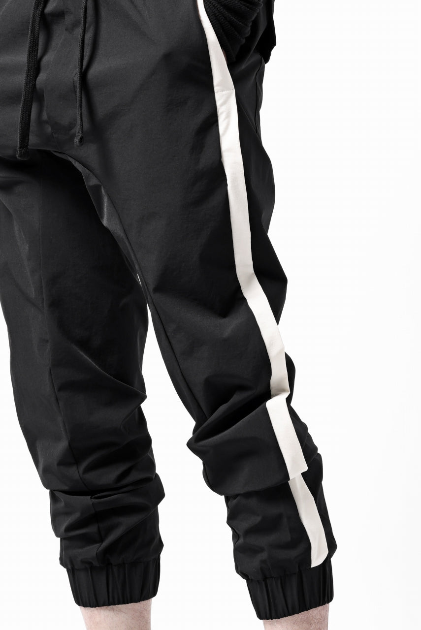 画像をギャラリービューアに読み込む, thom/krom SIDE LINE JOGGER PANTS / ELASTIC NYLON (BLACK)