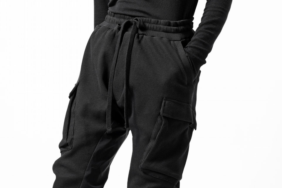 画像をギャラリービューアに読み込む, thom/krom WORKED EASY JOGGER PANTS / WAFFLE JERSEY (BLACK)