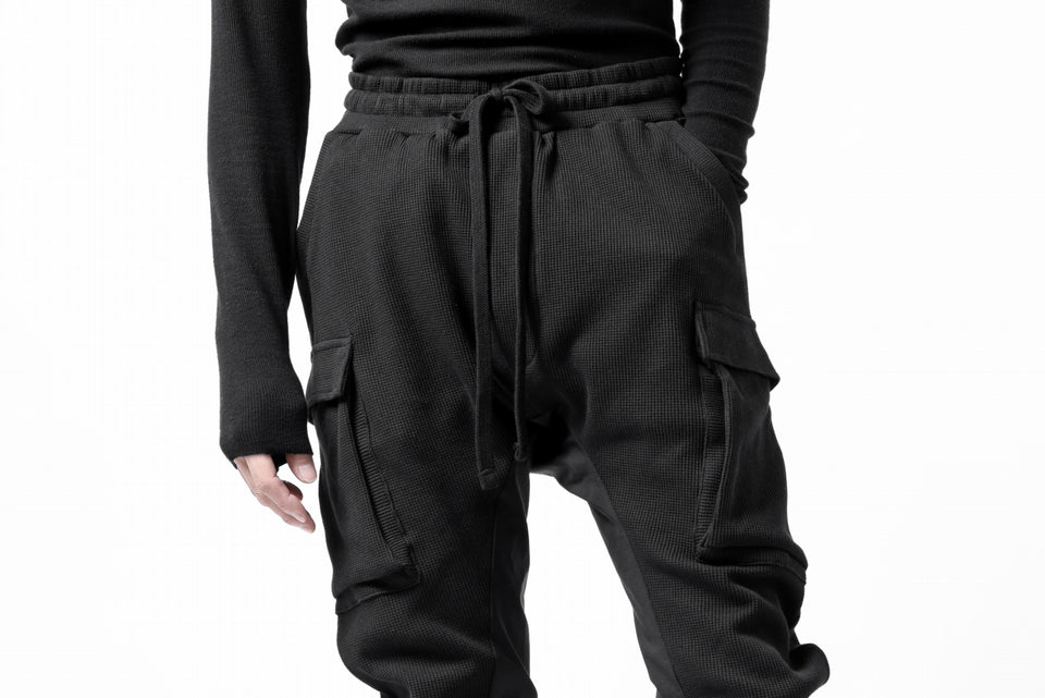 画像をギャラリービューアに読み込む, thom/krom WORKED EASY JOGGER PANTS / WAFFLE JERSEY (BLACK)