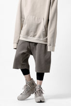 画像をギャラリービューアに読み込む, thom/krom LOWCROTCH EASY SHORTS / WAFFLE JERSEY (FOSSIL)