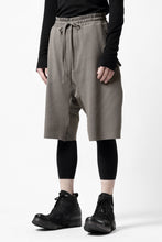 画像をギャラリービューアに読み込む, thom/krom LOWCROTCH EASY SHORTS / WAFFLE JERSEY (FOSSIL)
