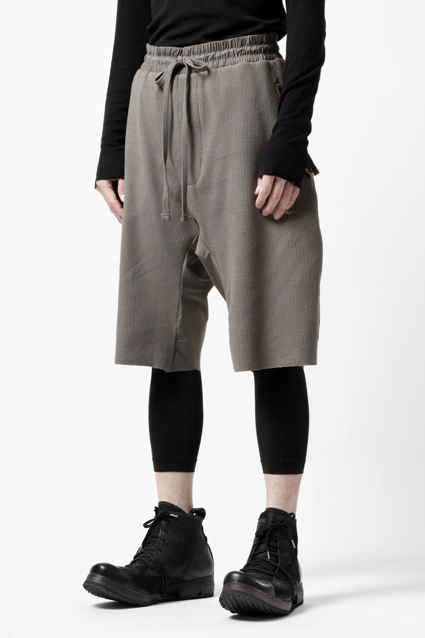 画像をギャラリービューアに読み込む, thom/krom LOWCROTCH EASY SHORTS / WAFFLE JERSEY (FOSSIL)