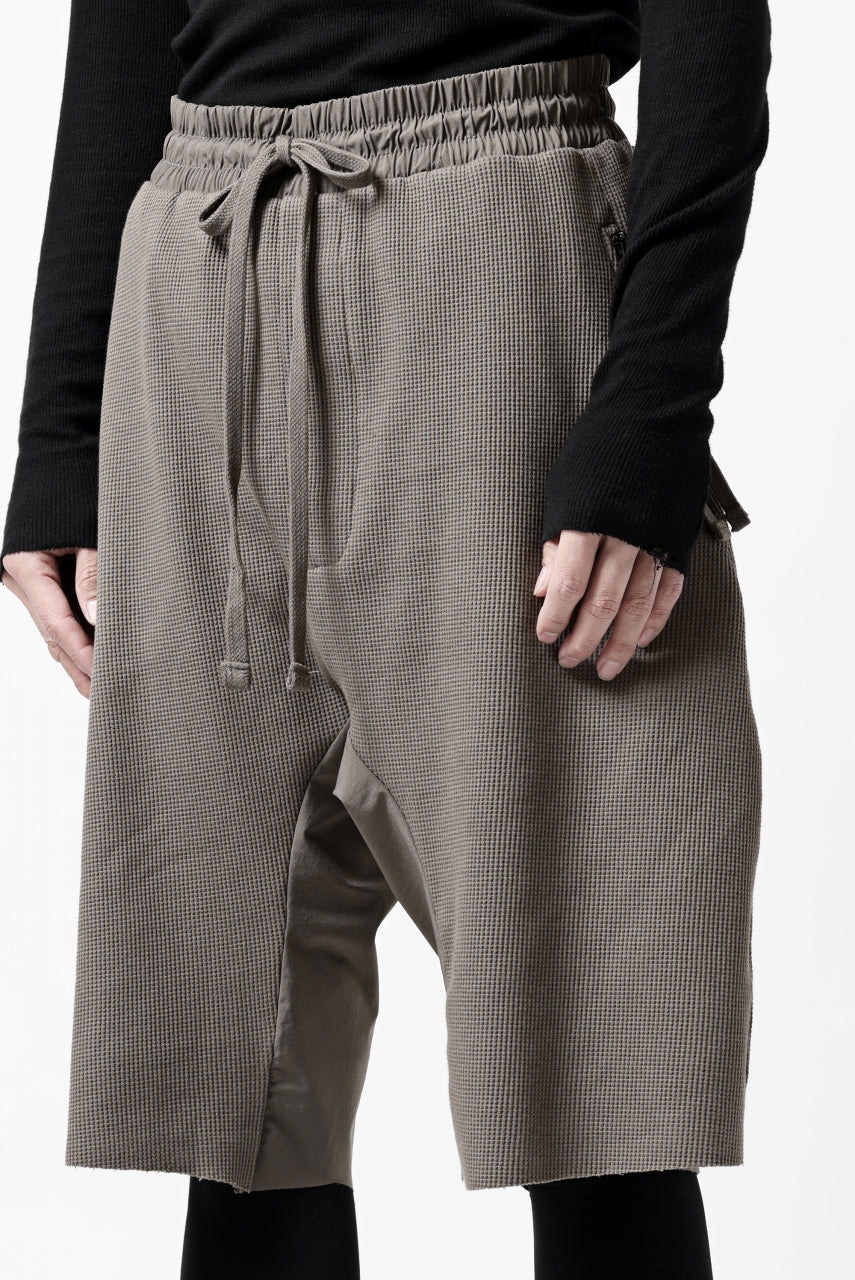 画像をギャラリービューアに読み込む, thom/krom LOWCROTCH EASY SHORTS / WAFFLE JERSEY (FOSSIL)
