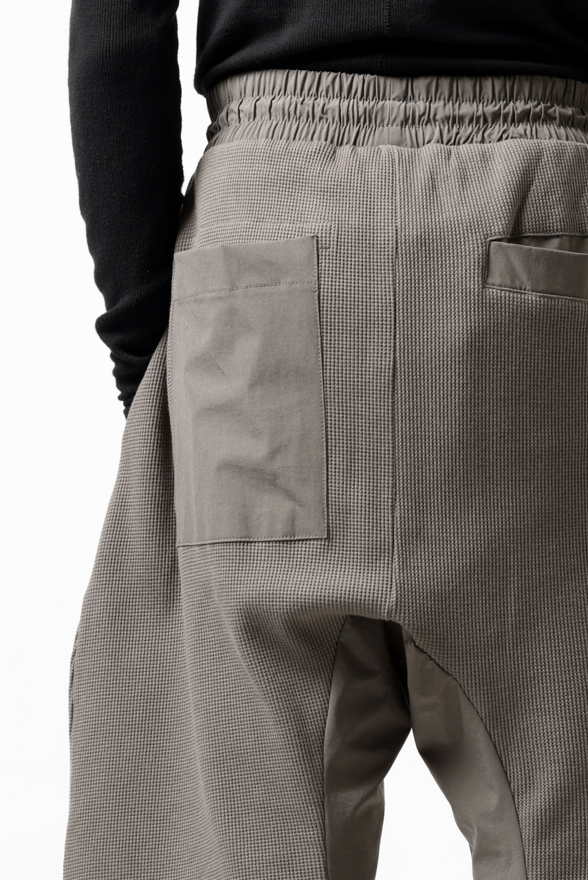 画像をギャラリービューアに読み込む, thom/krom LOWCROTCH EASY SHORTS / WAFFLE JERSEY (FOSSIL)