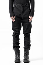 Load image into Gallery viewer, thomkrom SKINNY TROUSERS with SCAR STITCH / STRETCH DENIM (DARK GREY)