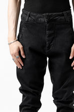 画像をギャラリービューアに読み込む, thomkrom SCAR STITCH SKINNY TROUSERS / SUPER STRETCH DENIM (DARK GREY)