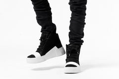 画像をギャラリービューアに読み込む, thomkrom SCAR STITCH SKINNY TROUSERS / SUPER STRETCH DENIM (DARK GREY)