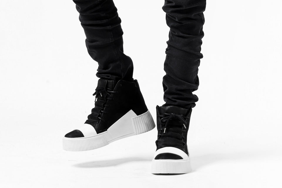 画像をギャラリービューアに読み込む, thomkrom SCAR STITCH SKINNY TROUSERS / SUPER STRETCH DENIM (DARK GREY)