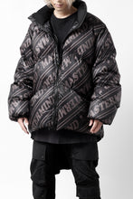 画像をギャラリービューアに読み込む, mastermind WORLD x Rocky Mountain Featherbed STAND DOWN JACKET (BLACK)