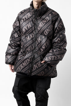 画像をギャラリービューアに読み込む, mastermind WORLD x Rocky Mountain Featherbed STAND DOWN JACKET (BLACK)