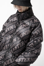 画像をギャラリービューアに読み込む, mastermind WORLD x Rocky Mountain Featherbed STAND DOWN JACKET (BLACK)