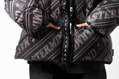 画像をギャラリービューアに読み込む, mastermind WORLD x Rocky Mountain Featherbed STAND DOWN JACKET (BLACK)