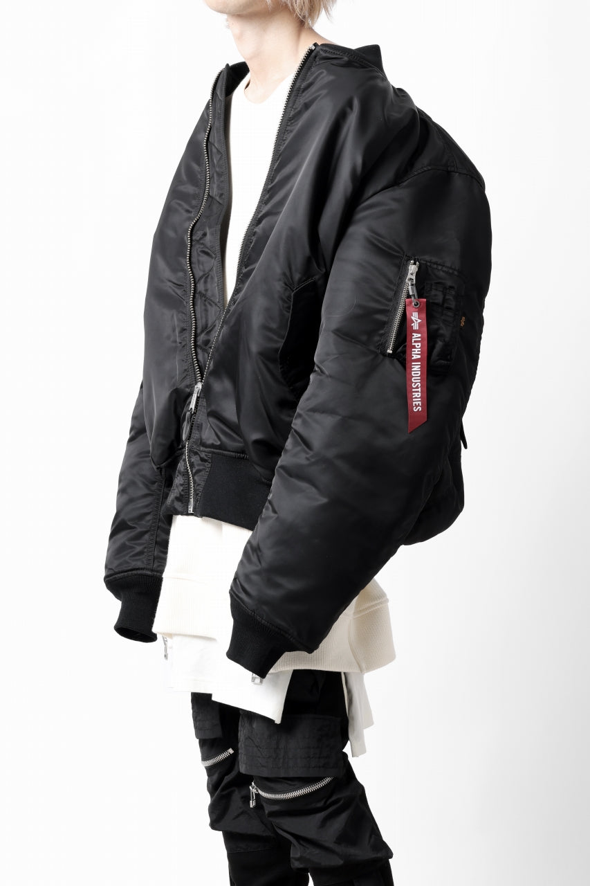 画像をギャラリービューアに読み込む, mastermind WORLD x ALPHA INDUSTRIES RIVERSIBLE MA-1 JACKET - CRAZY PANELED (BLACK)