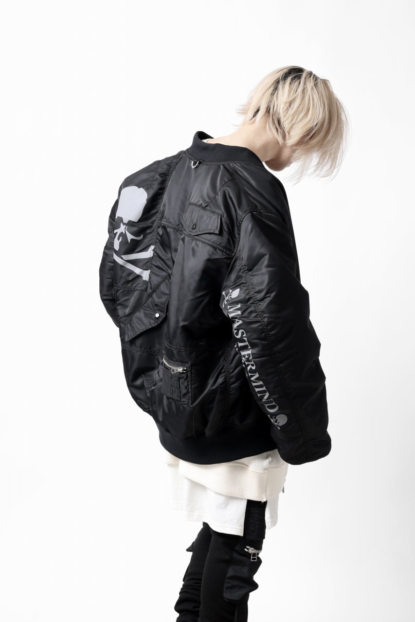 画像をギャラリービューアに読み込む, mastermind WORLD x ALPHA INDUSTRIES RIVERSIBLE MA-1 JACKET - CRAZY PANELED (BLACK)