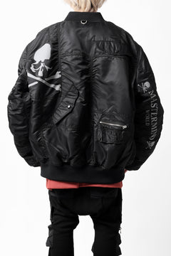 画像をギャラリービューアに読み込む, mastermind WORLD x ALPHA INDUSTRIES RIVERSIBLE MA-1 JACKET - CRAZY PANELED (BLACK)