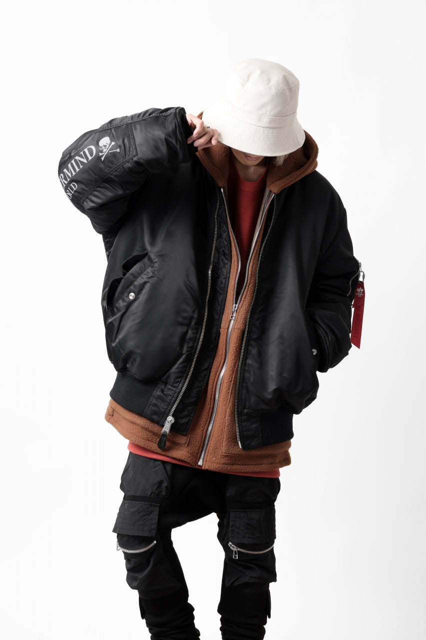 画像をギャラリービューアに読み込む, mastermind WORLD x ALPHA INDUSTRIES RIVERSIBLE MA-1 JACKET - CRAZY PANELED (BLACK)