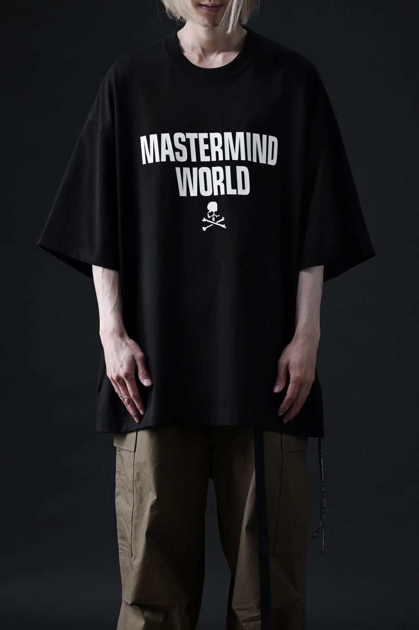 Load image into Gallery viewer, mastermind WORLD JUSTICE TEE / BOXY FIT (BLACK)
