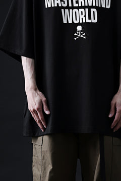 Load image into Gallery viewer, mastermind WORLD JUSTICE TEE / BOXY FIT (BLACK)