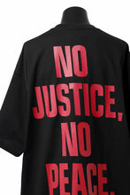 Load image into Gallery viewer, mastermind WORLD JUSTICE TEE / BOXY FIT (BLACK)