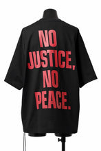 Load image into Gallery viewer, mastermind WORLD JUSTICE TEE / BOXY FIT (BLACK)