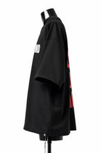 Load image into Gallery viewer, mastermind WORLD JUSTICE TEE / BOXY FIT (BLACK)