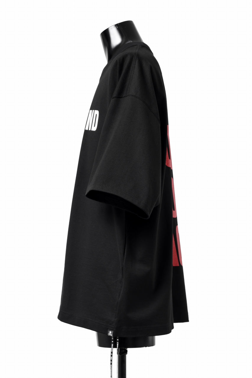 Load image into Gallery viewer, mastermind WORLD JUSTICE TEE / BOXY FIT (BLACK)