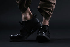 画像をギャラリービューアに読み込む, BORIS BIDJAN SABERI HORSE LEATHER DERBY SHOES / WASHED & HAND-TREATED "SHOE1-SIN" (BLACK)