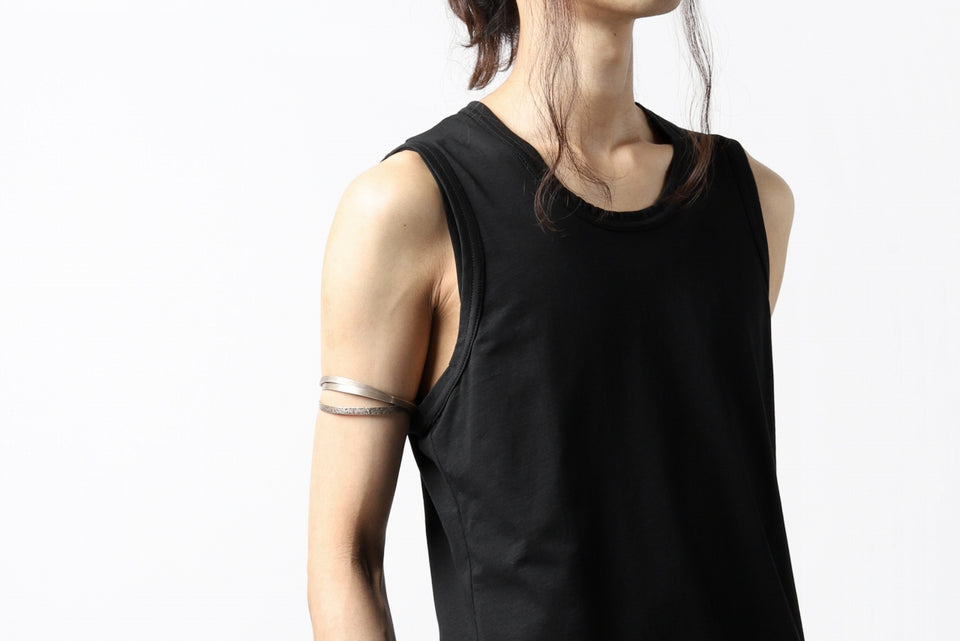 画像をギャラリービューアに読み込む, N/07 SLEEVELESS TOPS / DERABE CLAIR FINE (BLACK)